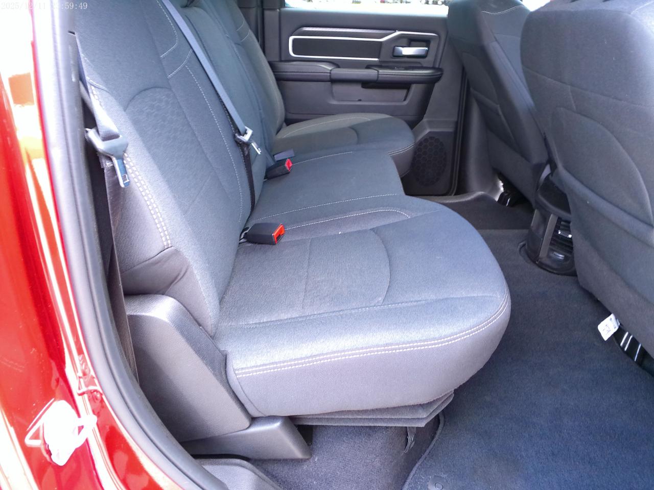 RAM 2500 Big Horn Crew Cab 4WD SWB 2026