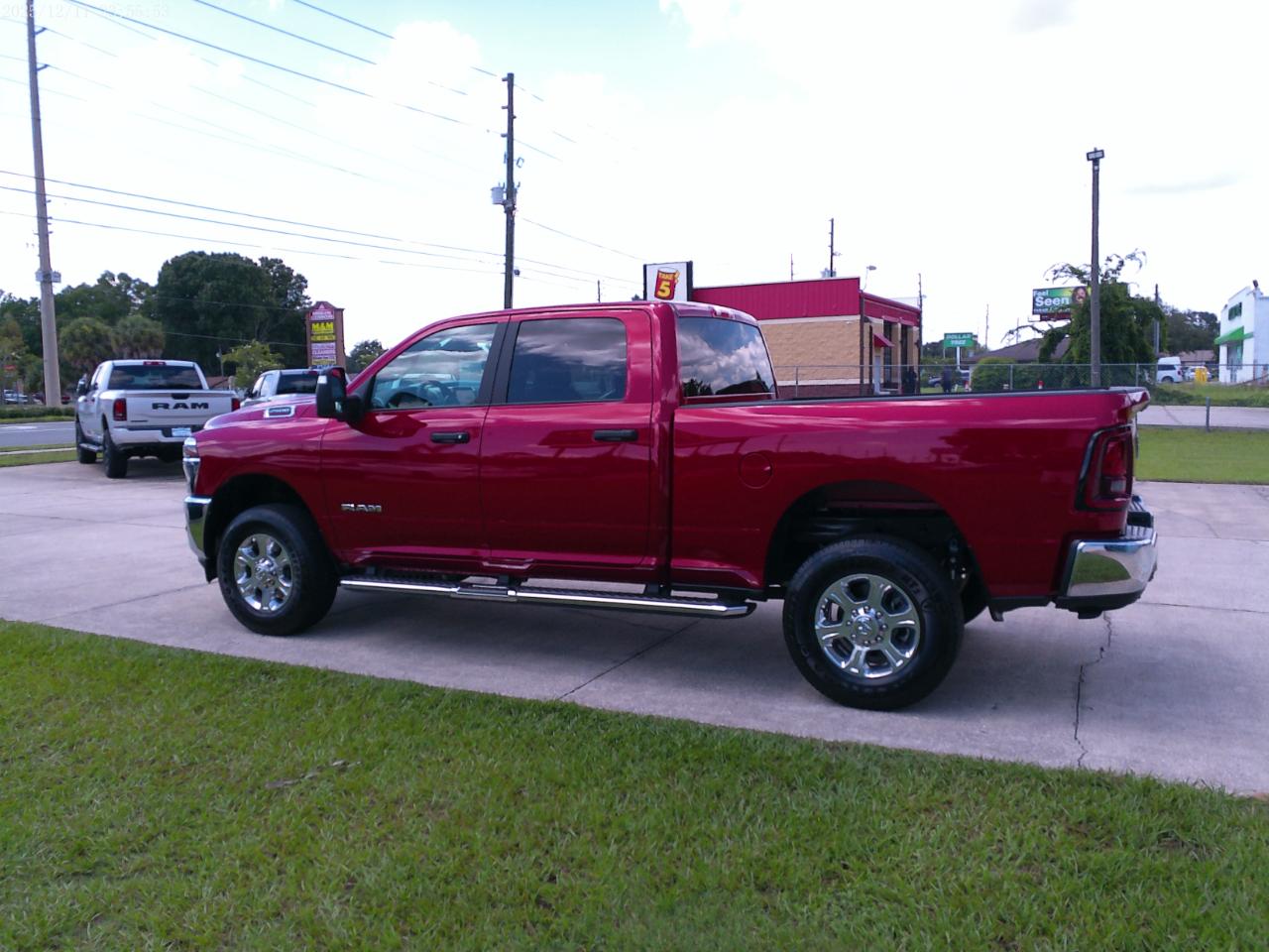 RAM 2500 Big Horn Crew Cab 4WD SWB 2026