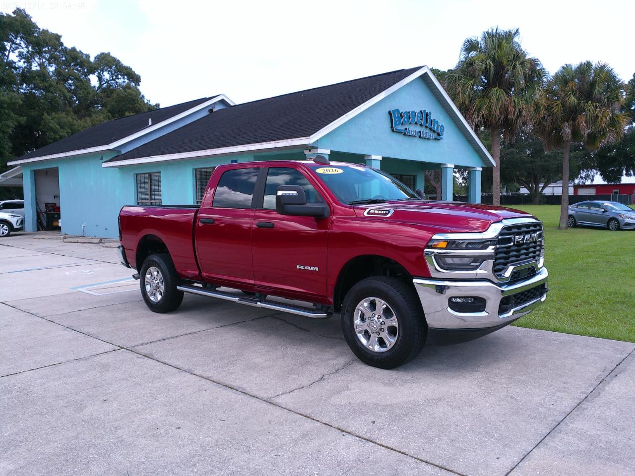 RAM 2500 Big Horn Crew Cab 4WD SWB 2026