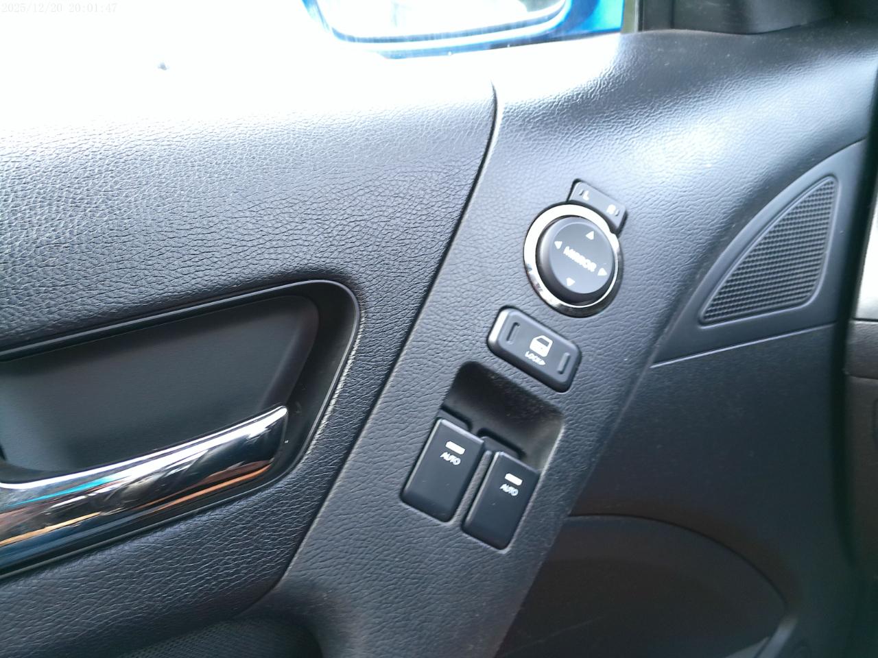 Hyundai Genesis Coupe 2.0T Premium Auto 2011