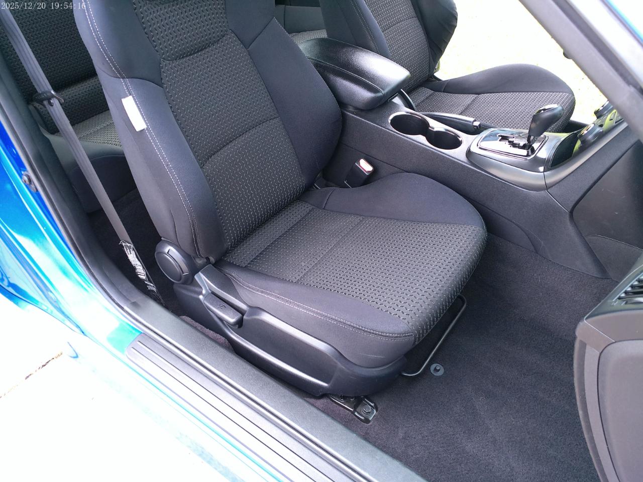 Hyundai Genesis Coupe 2.0T Premium Auto 2011