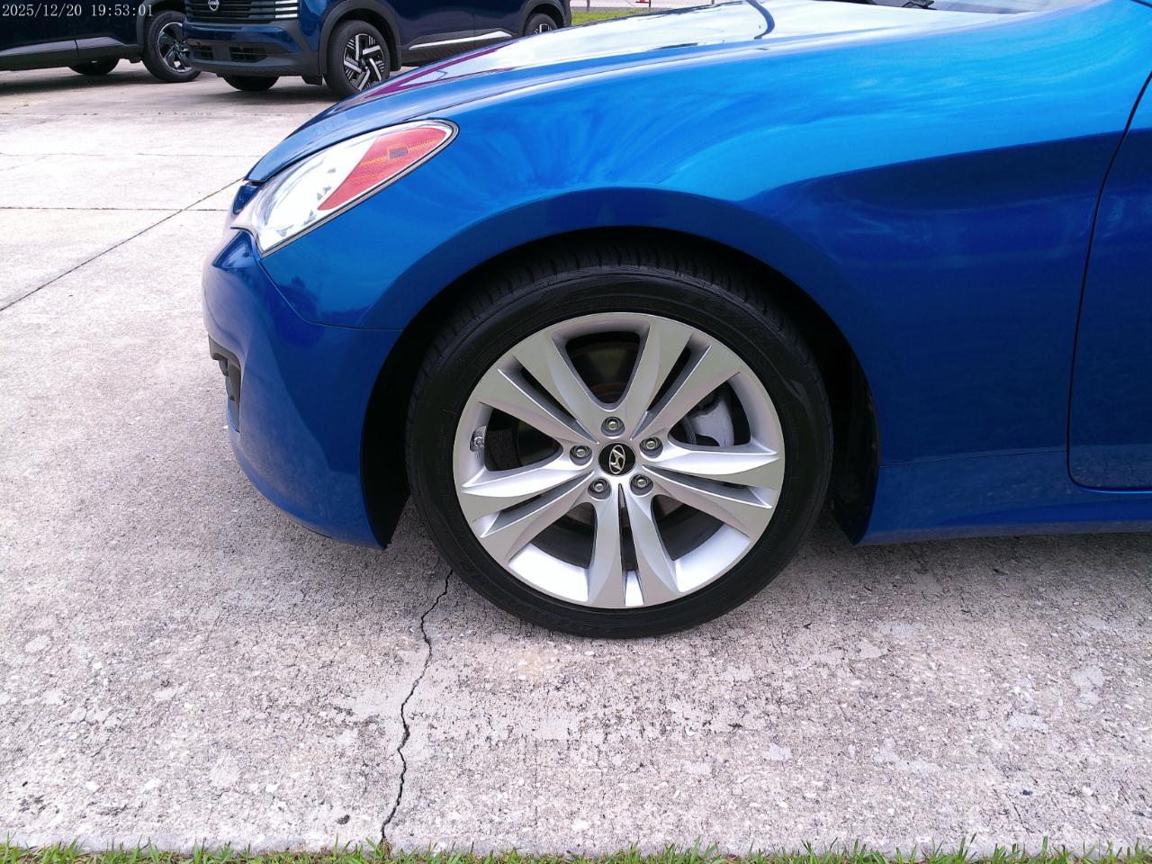 Hyundai Genesis Coupe 2.0T Premium Auto 2011