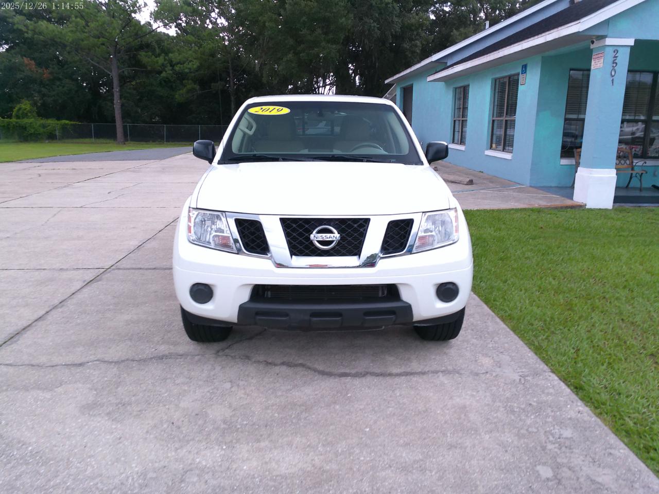 Nissan Frontier  2019
