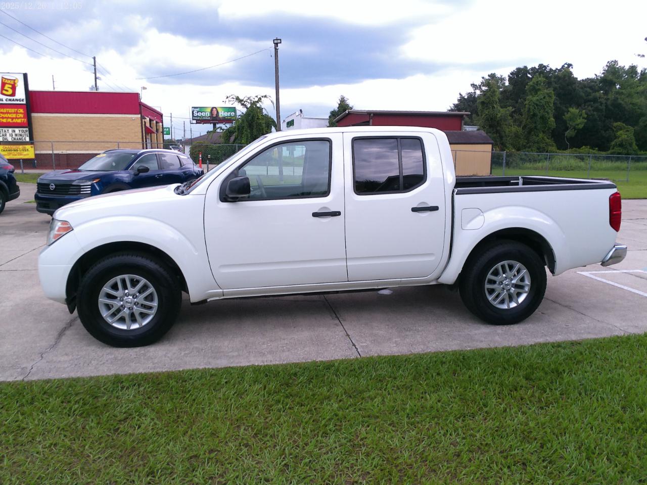 Nissan Frontier  2019