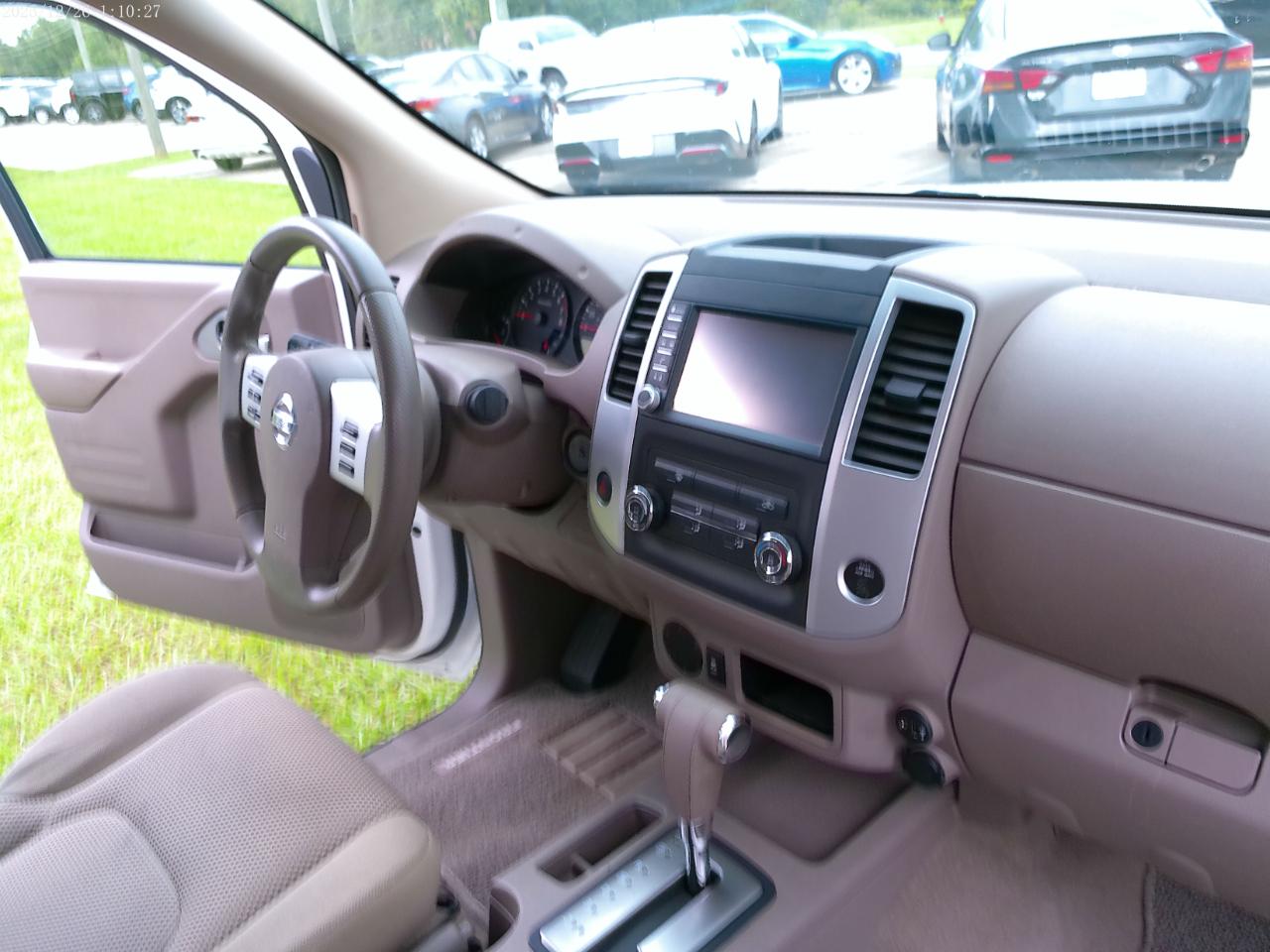 Nissan Frontier  2019
