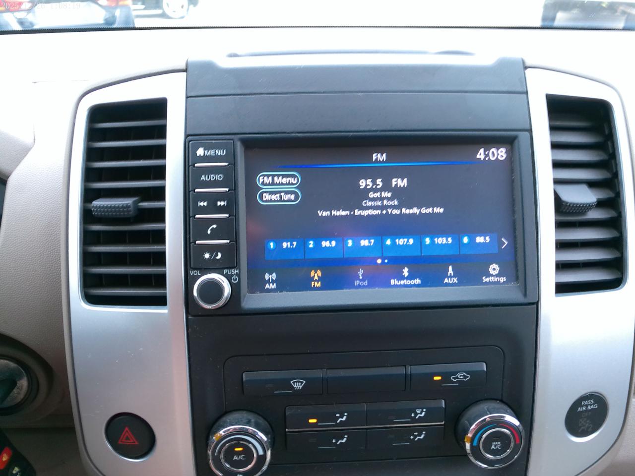 Nissan Frontier  2019
