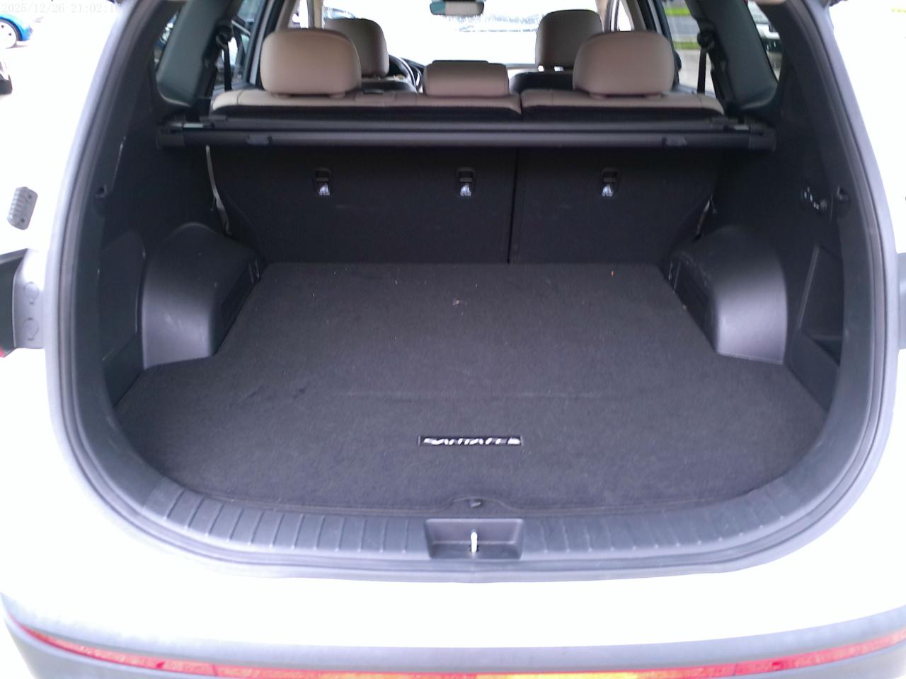 Hyundai Santa Fe SEL w/Premium Package 2023