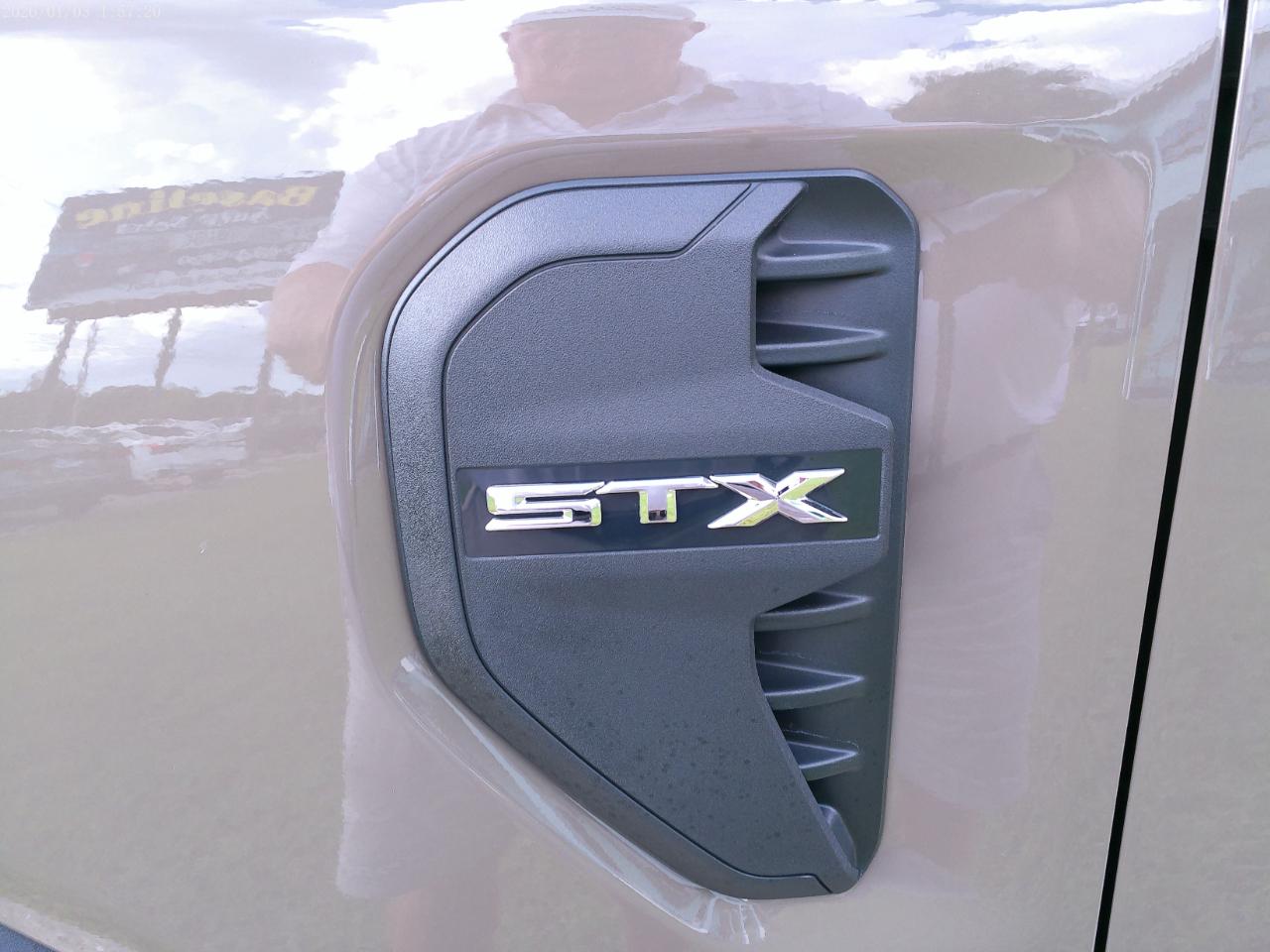 Ford Ranger STX SuperCab 2WD 2025