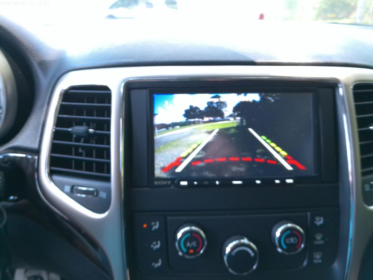 Jeep Grand Cherokee Laredo 2WD 2013