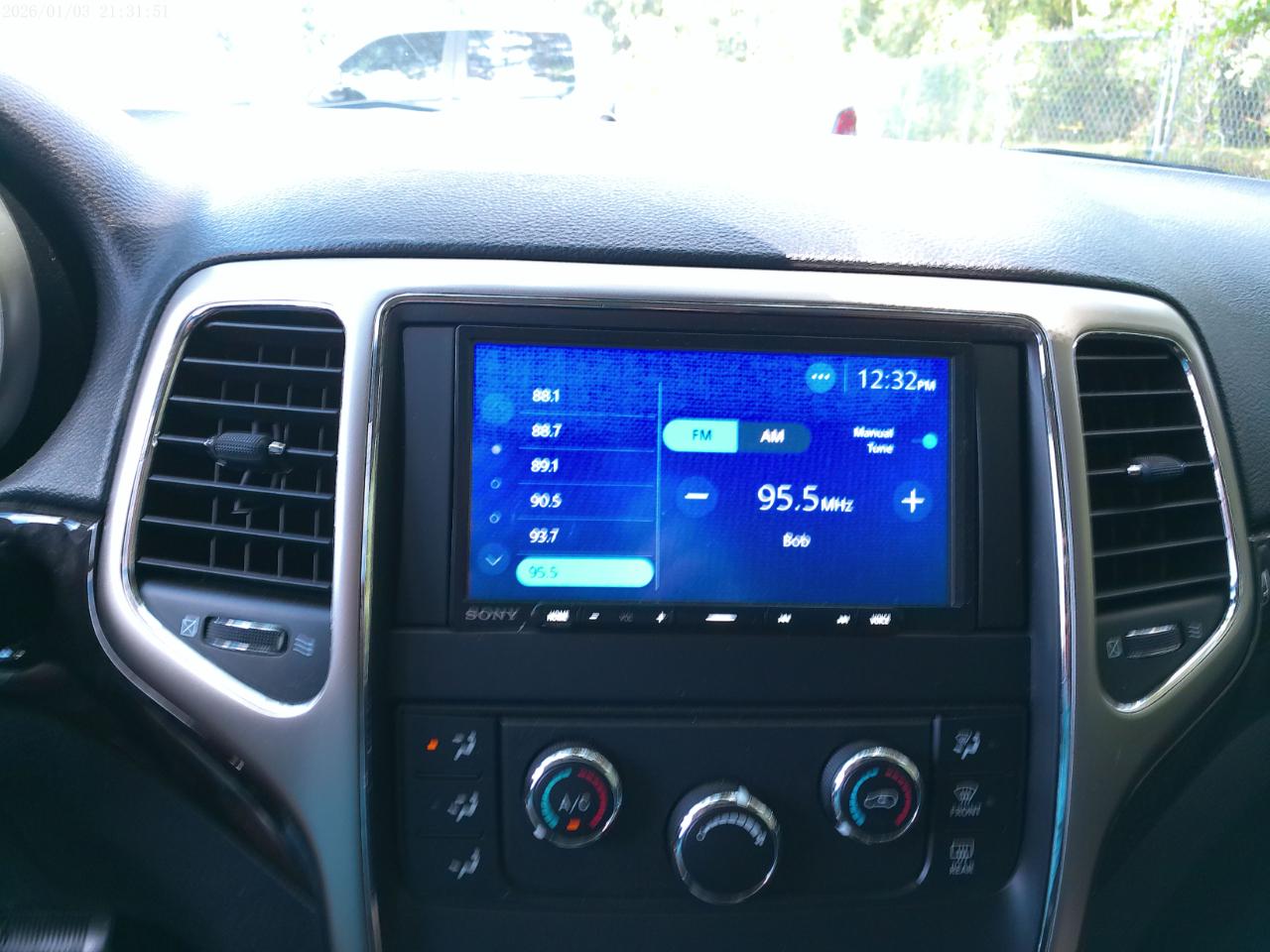 Jeep Grand Cherokee Laredo 2WD 2013