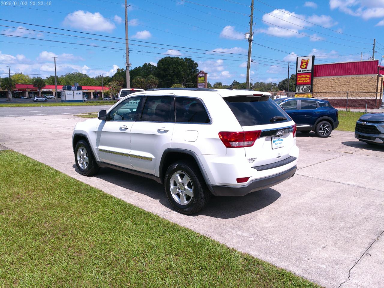 Jeep Grand Cherokee Laredo 2WD 2013