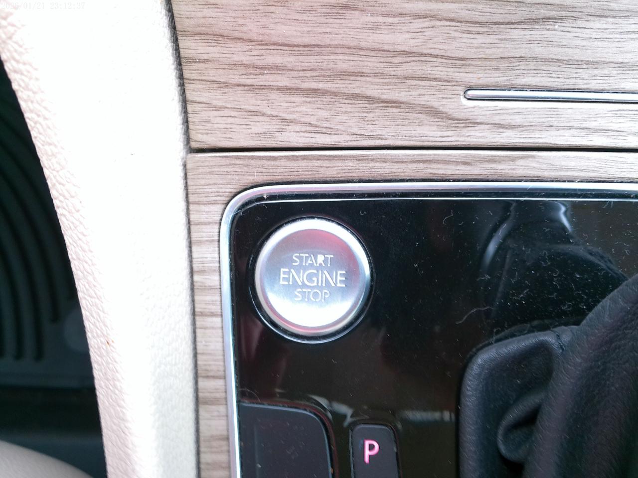 Volkswagen Passat SEL Premium 2018