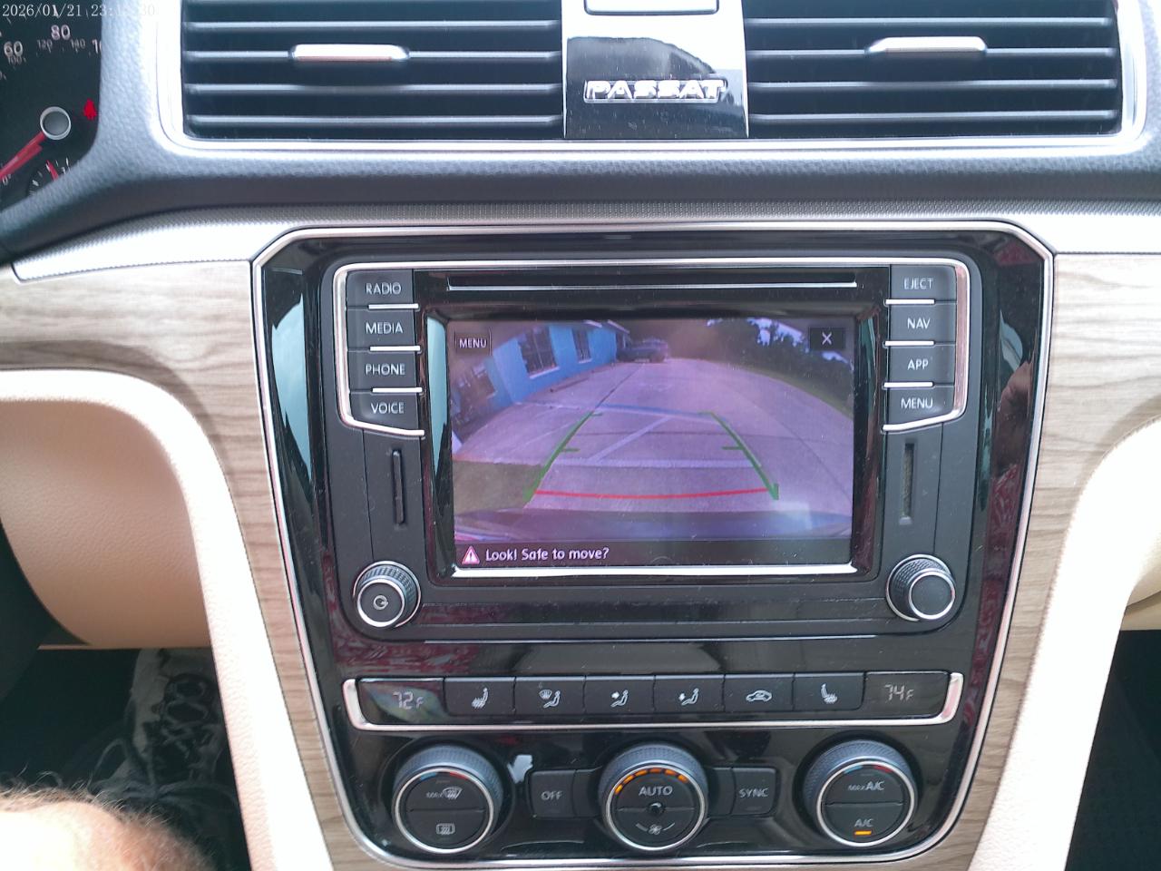 Volkswagen Passat SEL Premium 2018