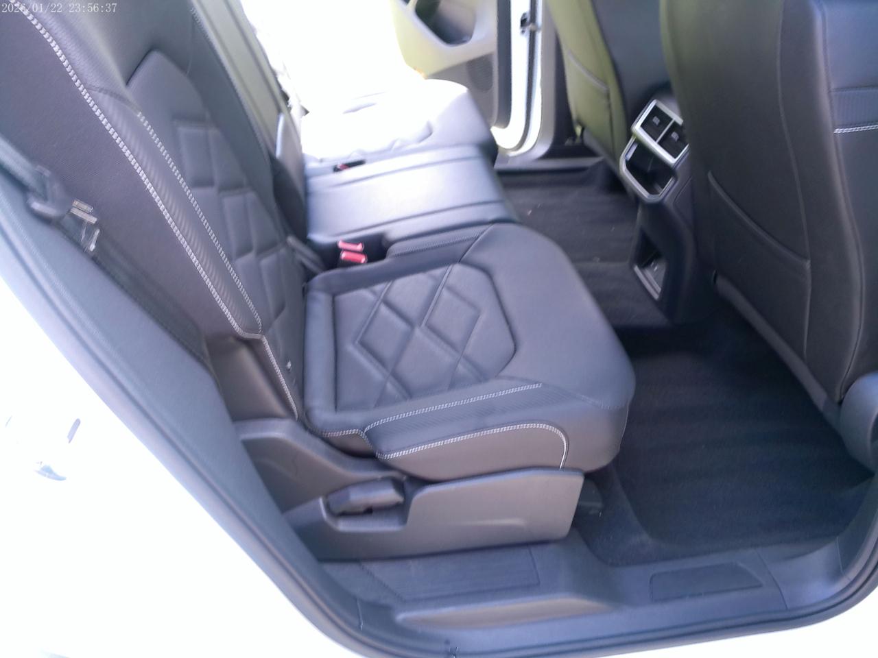 Volkswagen Atlas Cross Sport SE 4MOTION 2025