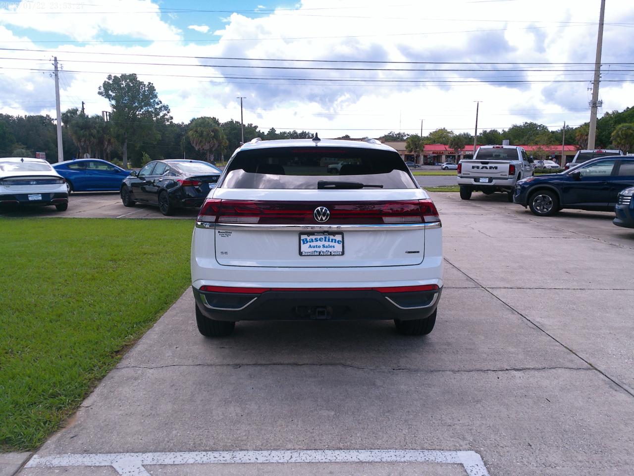 Volkswagen Atlas Cross Sport SE 4MOTION 2025