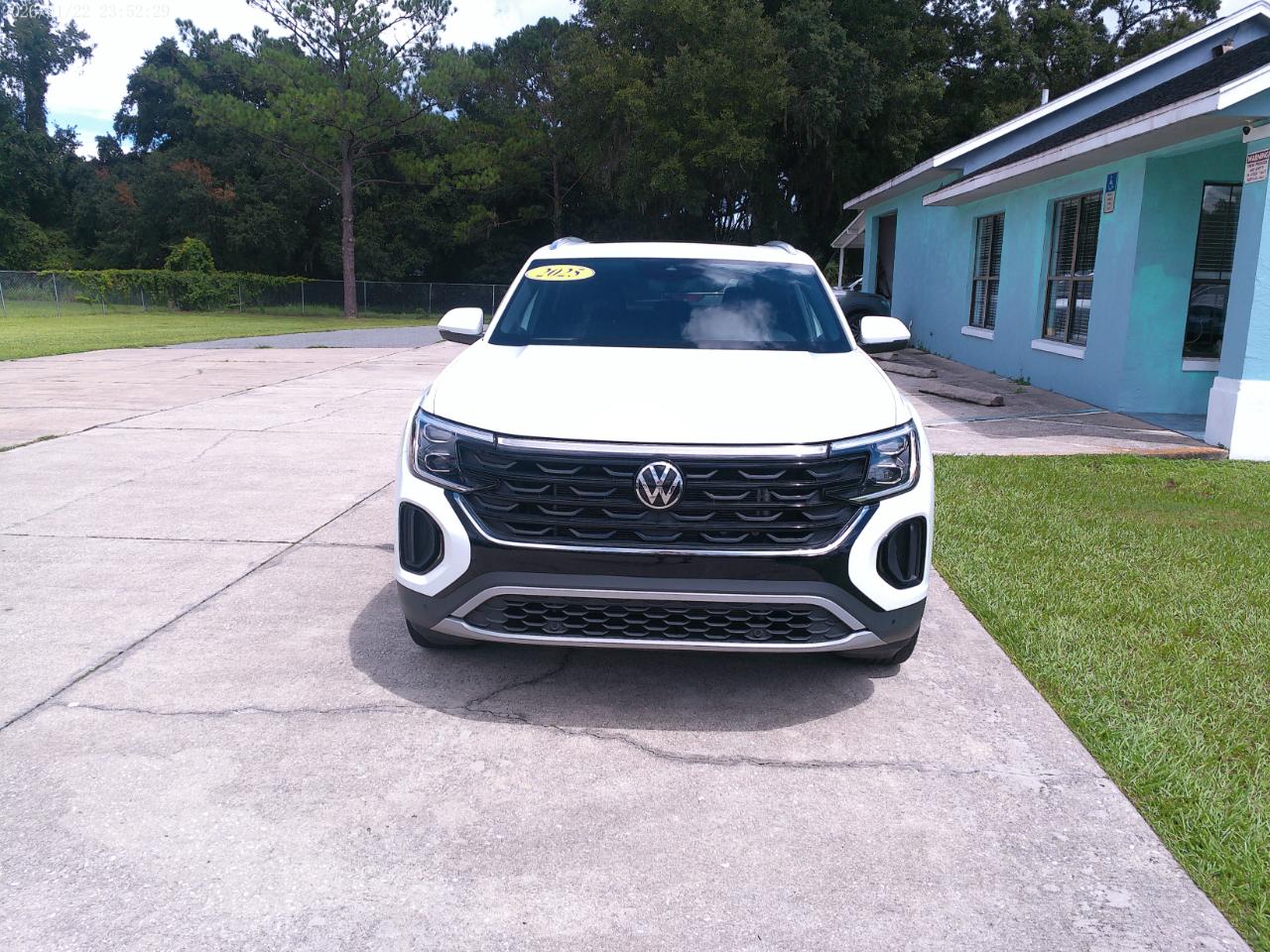 Volkswagen Atlas Cross Sport SE 4MOTION 2025