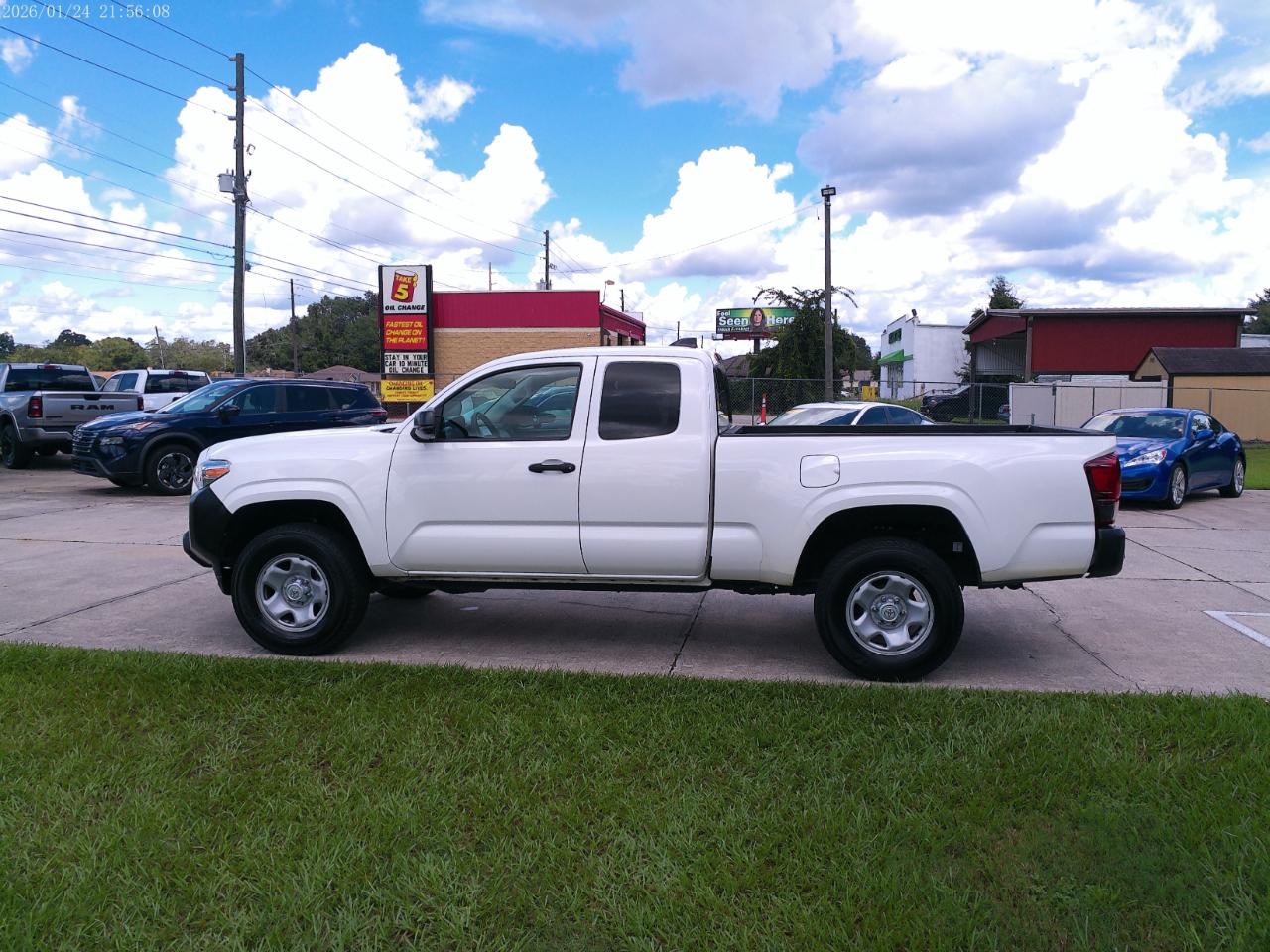 Toyota Tacoma SR Access Cab 2WD at 2021