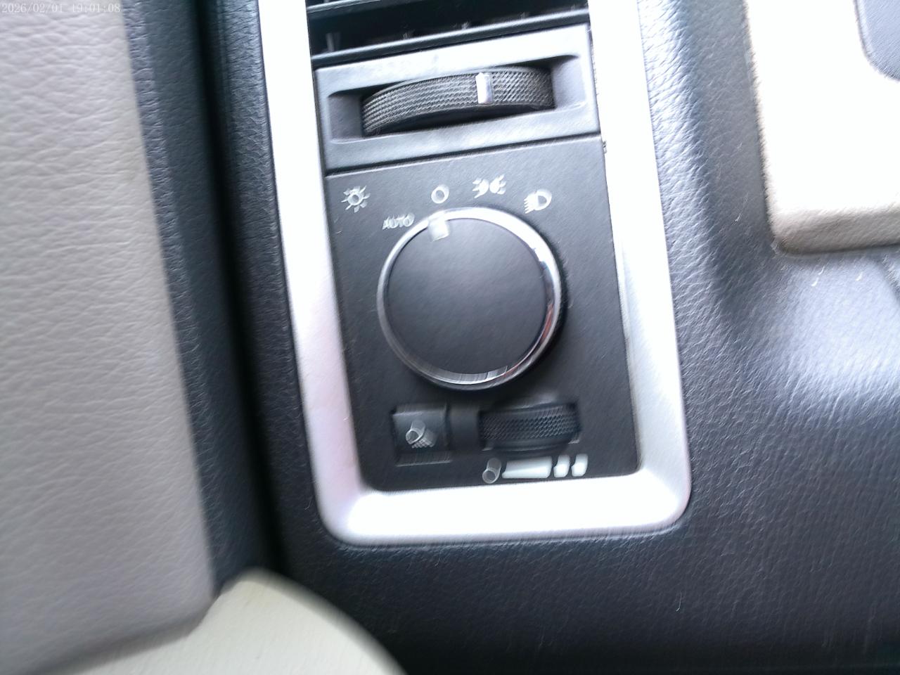 RAM 1500 SLT Quad Cab 2WD 2010