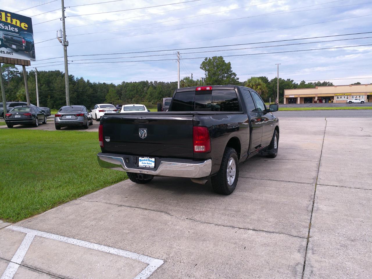 RAM 1500 SLT Quad Cab 2WD 2010