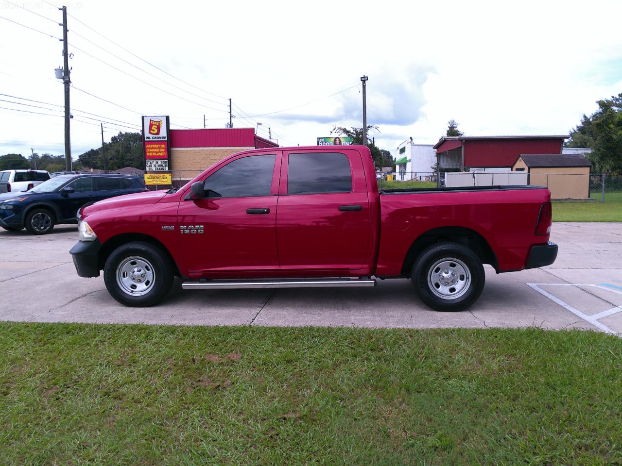 RAM 1500 Tradesman Crew Cab SWB 2WD 2013