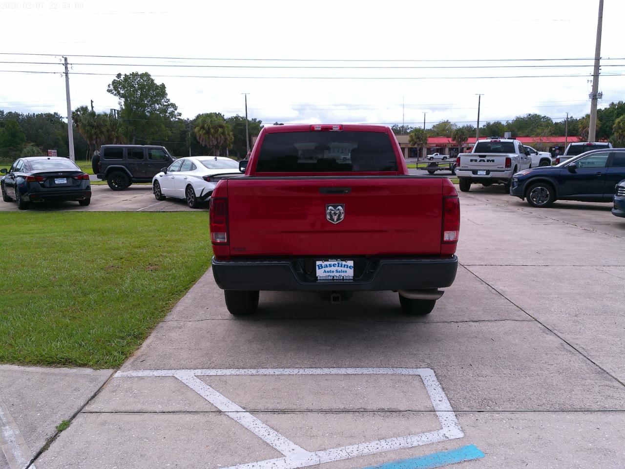 RAM 1500 Tradesman Crew Cab SWB 2WD 2013