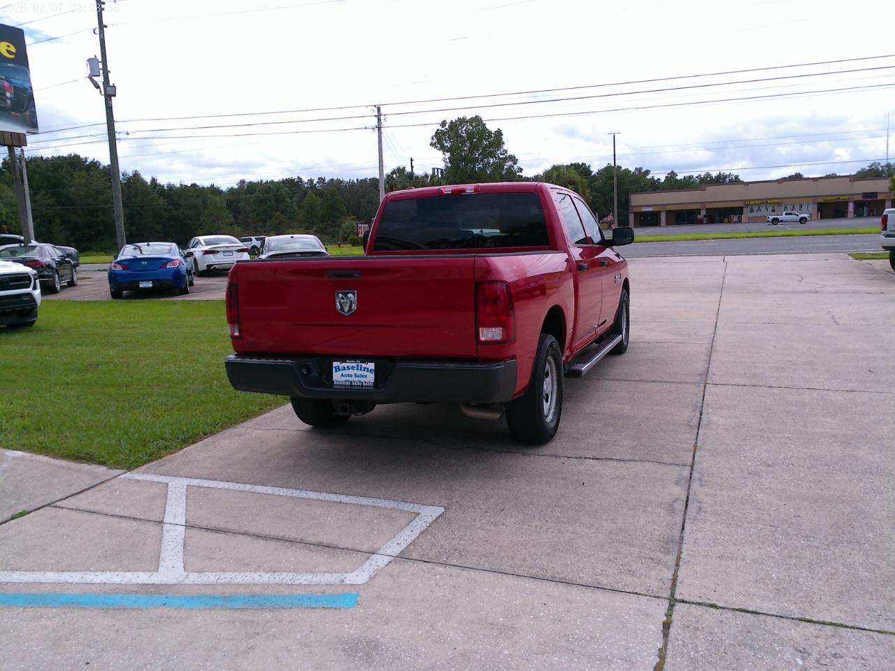 RAM 1500 Tradesman Crew Cab SWB 2WD 2013