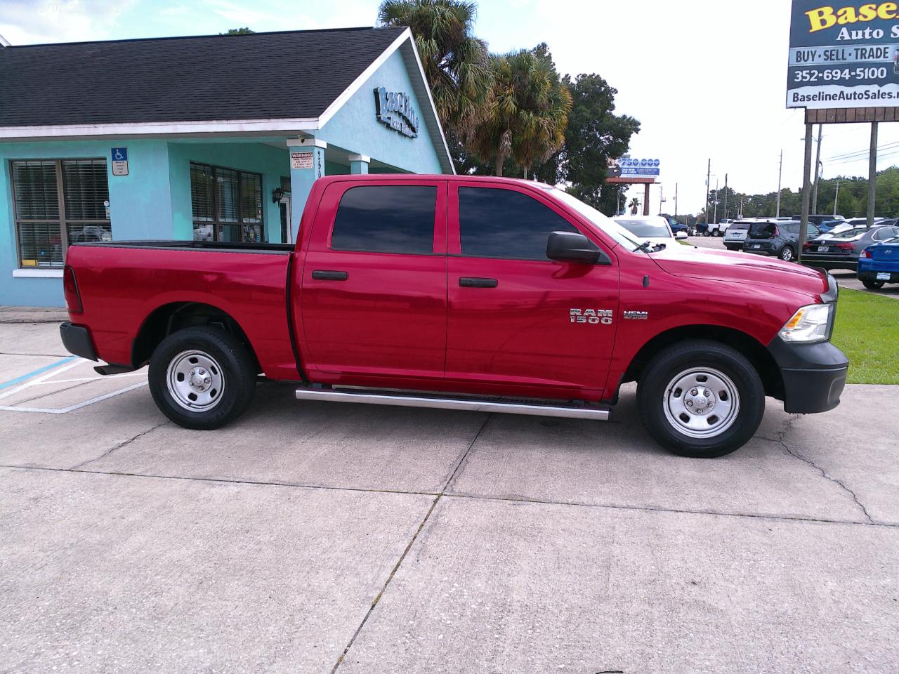 RAM 1500 Tradesman Crew Cab SWB 2WD 2013