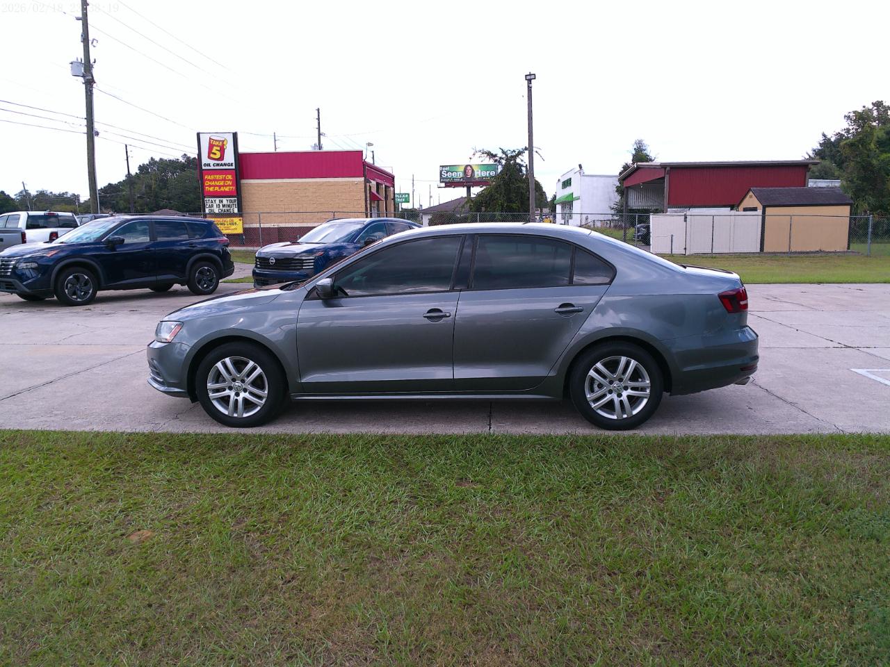 Volkswagen Jetta 1.4T S 6A 2018
