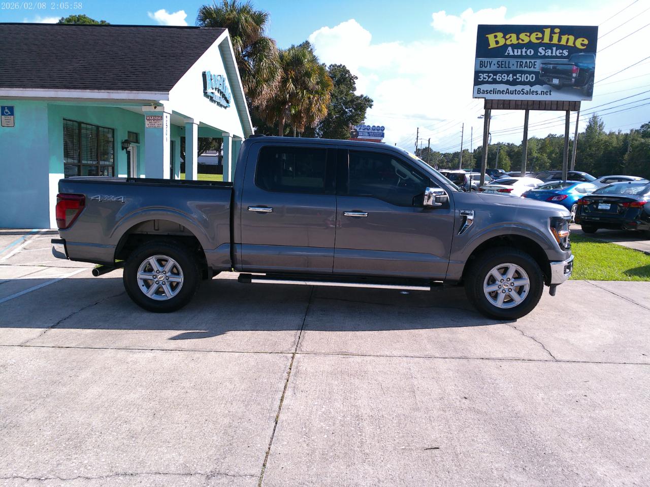 Ford F-150 XLT SuperCrew 4WD 2025