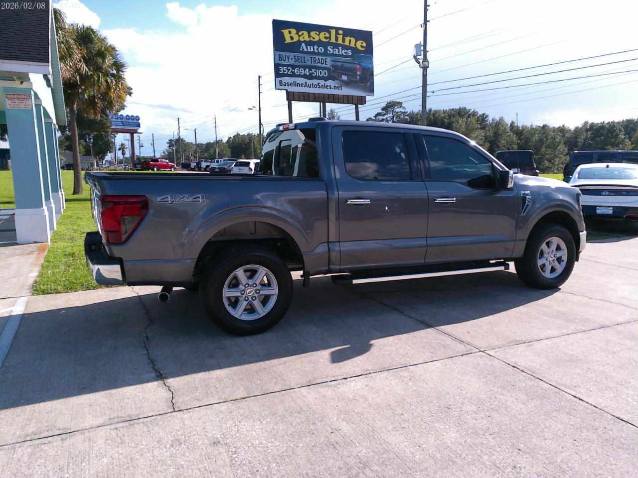 Ford F-150 XLT SuperCrew 4WD 2025