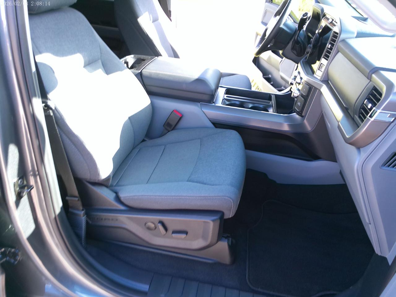 Ford F-150 XLT SuperCrew 4WD 2025