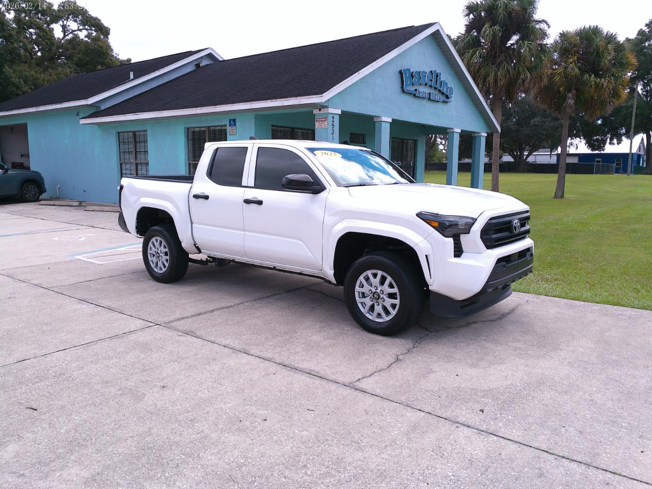 Toyota Tacoma SR Double Cab 4WD 2024