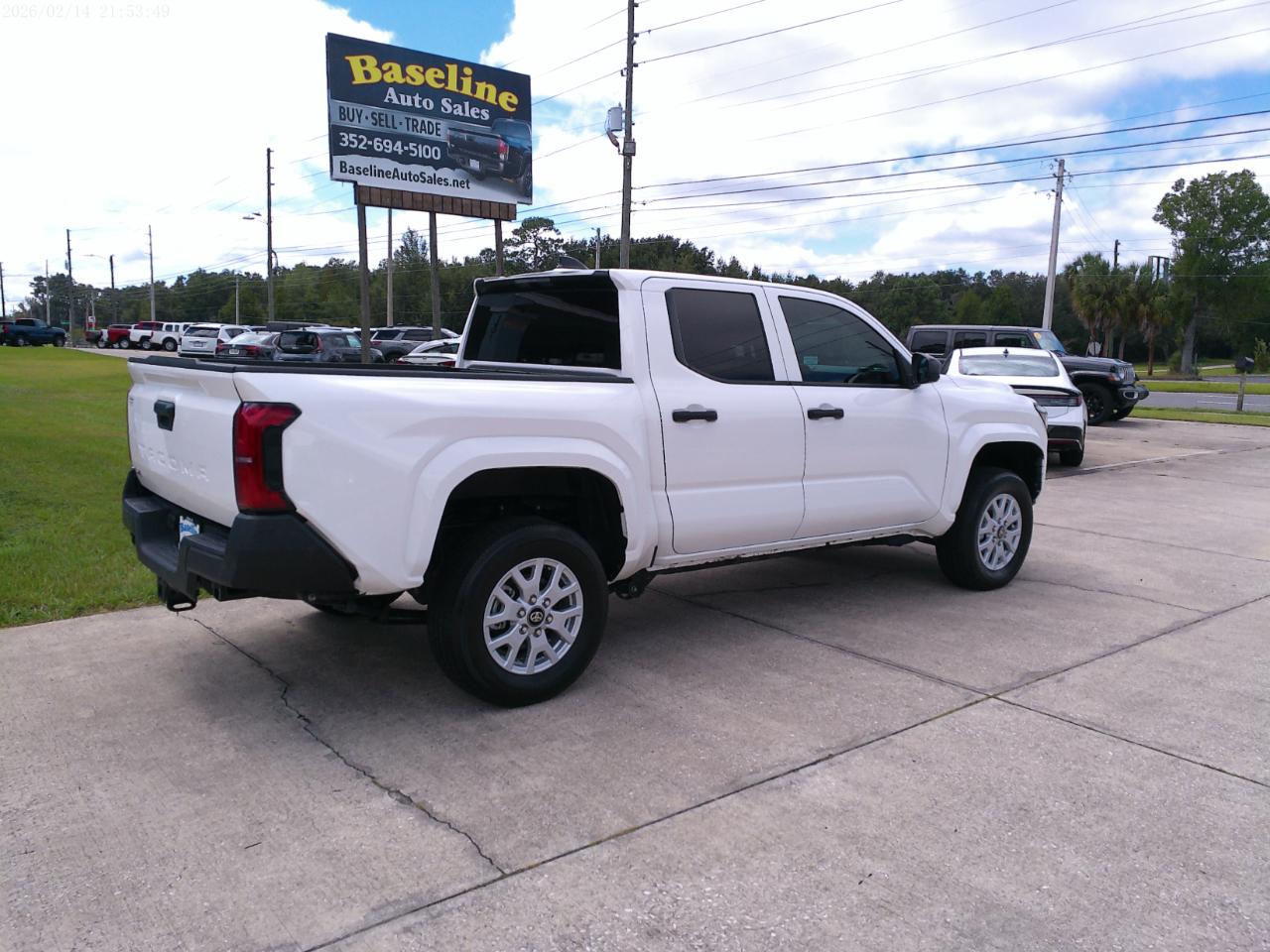 Toyota Tacoma SR Double Cab 4WD 2024