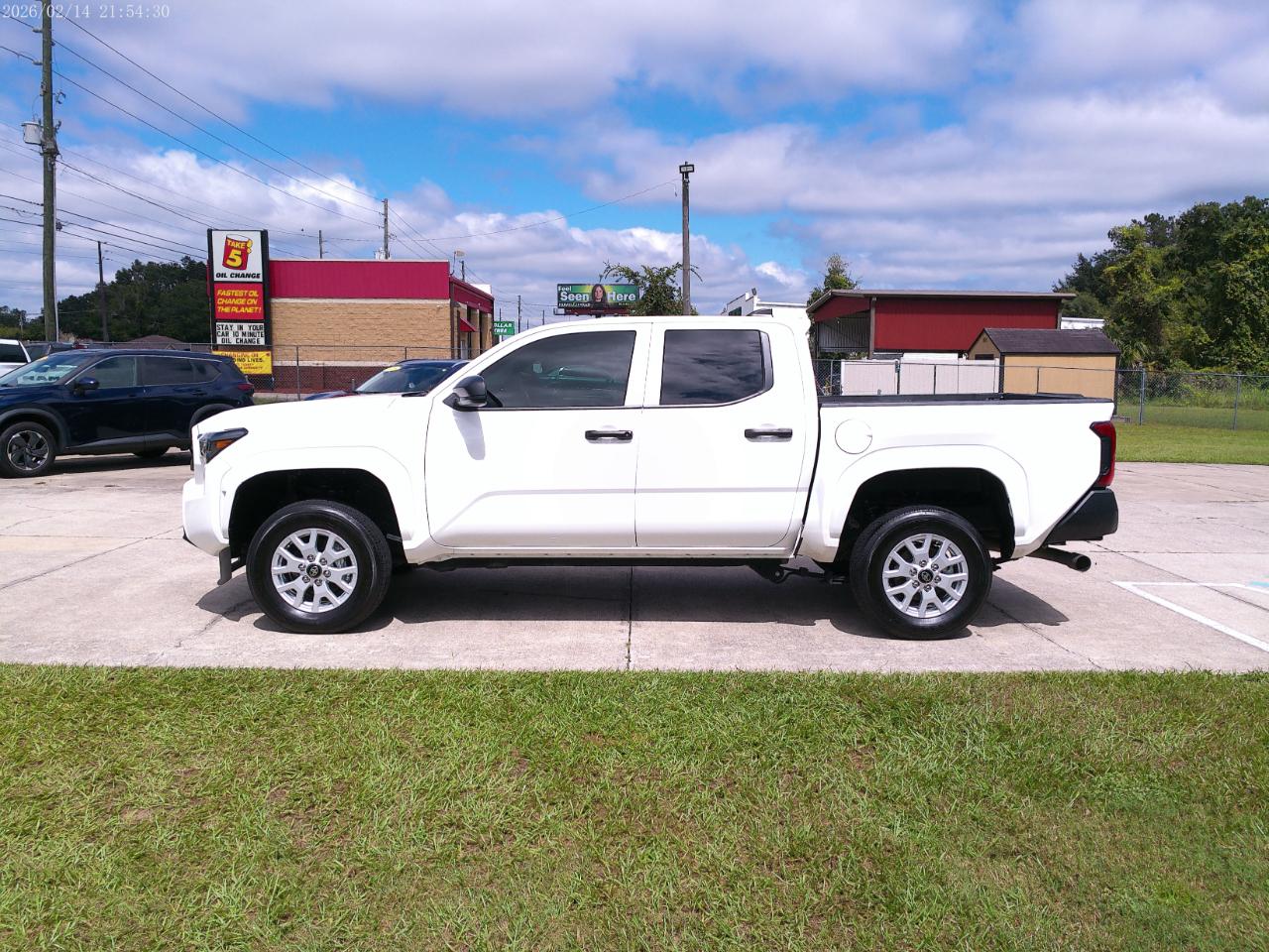 Toyota Tacoma SR Double Cab 4WD 2024