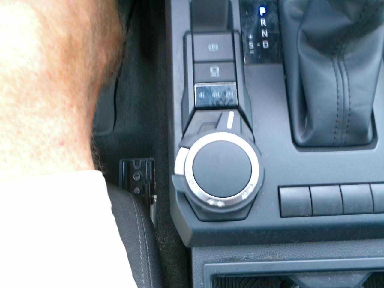 Toyota Tacoma SR Double Cab 4WD 2024