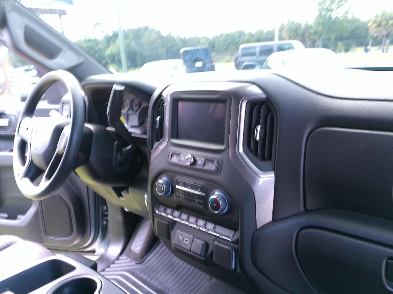 Chevrolet Silverado 1500 Custom Double Cab 2WD 2025