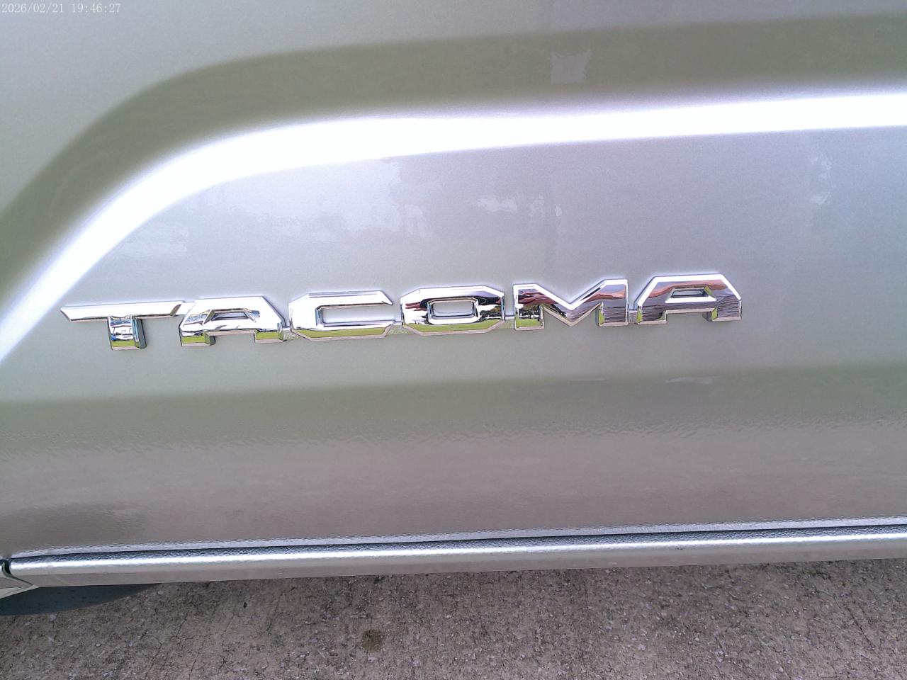 Toyota Tacoma SR5 Double Cab 5' Bed I4 4x2 AT (Natl) 2026