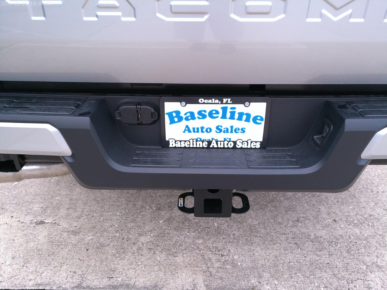 Toyota Tacoma SR5 Double Cab 5' Bed I4 4x2 AT (Natl) 2026