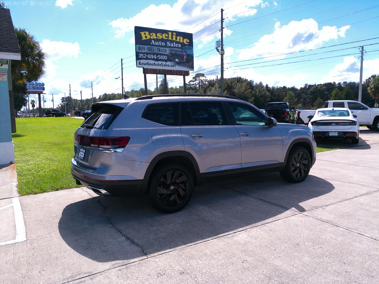 Volkswagen Atlas SE w/Technology 2025