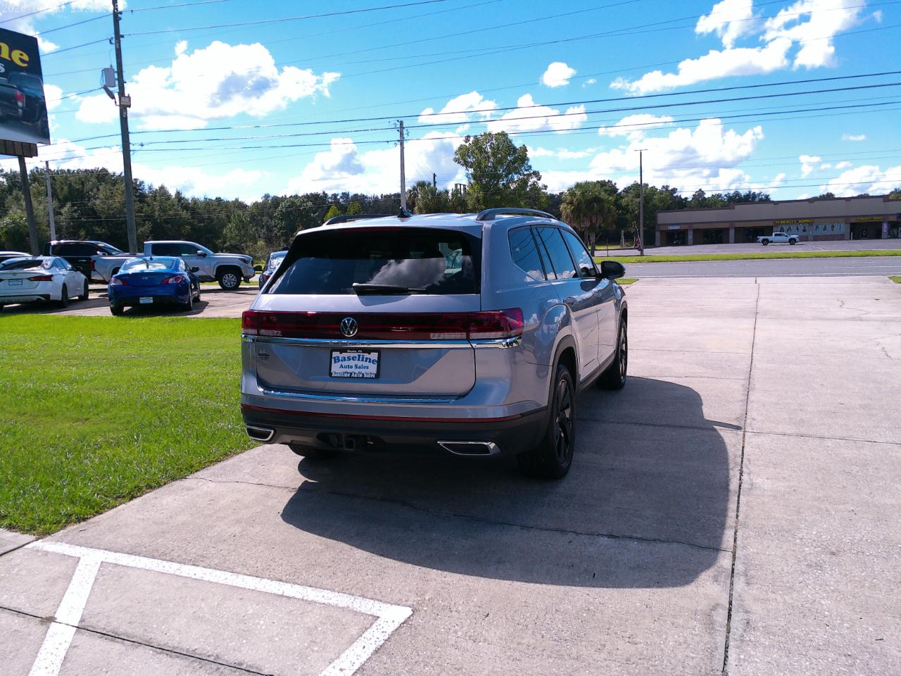 Volkswagen Atlas SE w/Technology 2025