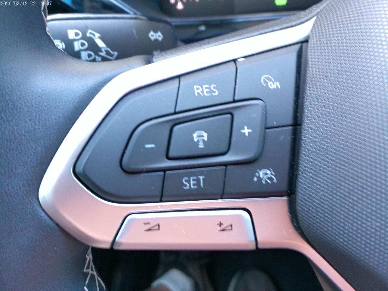 Volkswagen Taos S 2023