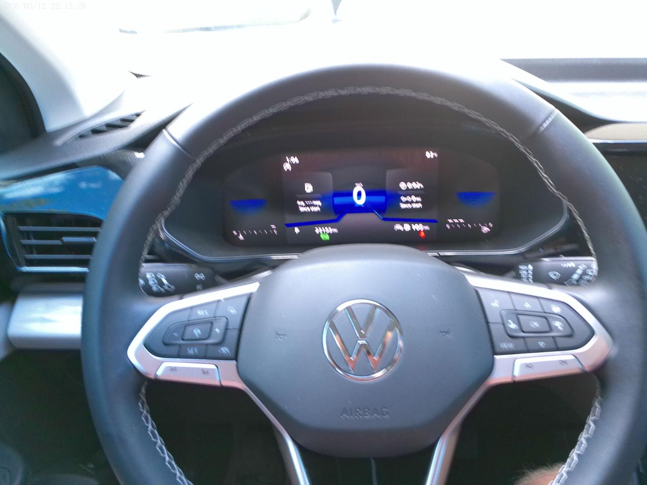 Volkswagen Taos S 2023