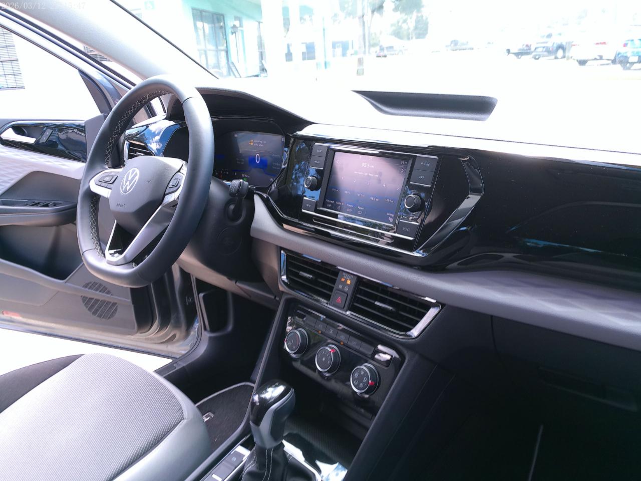 Volkswagen Taos S 2023