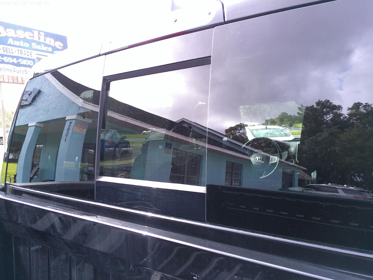 RAM 1500 Express 4x4 Crew Cab 5'7" Box 2025