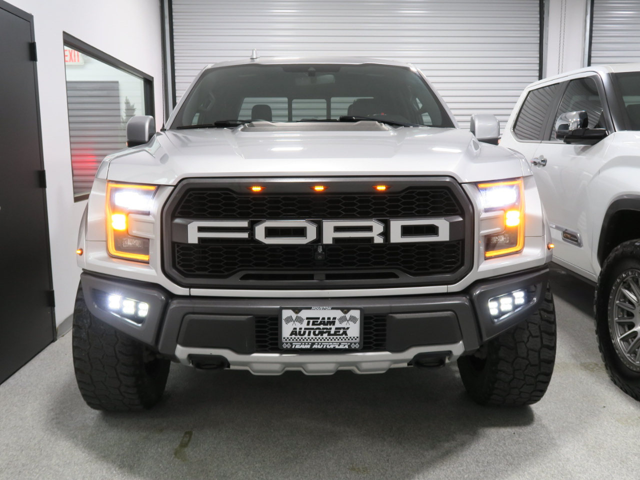 Ford F-150 Raptor 4WD SuperCrew 5.5' Box 2019