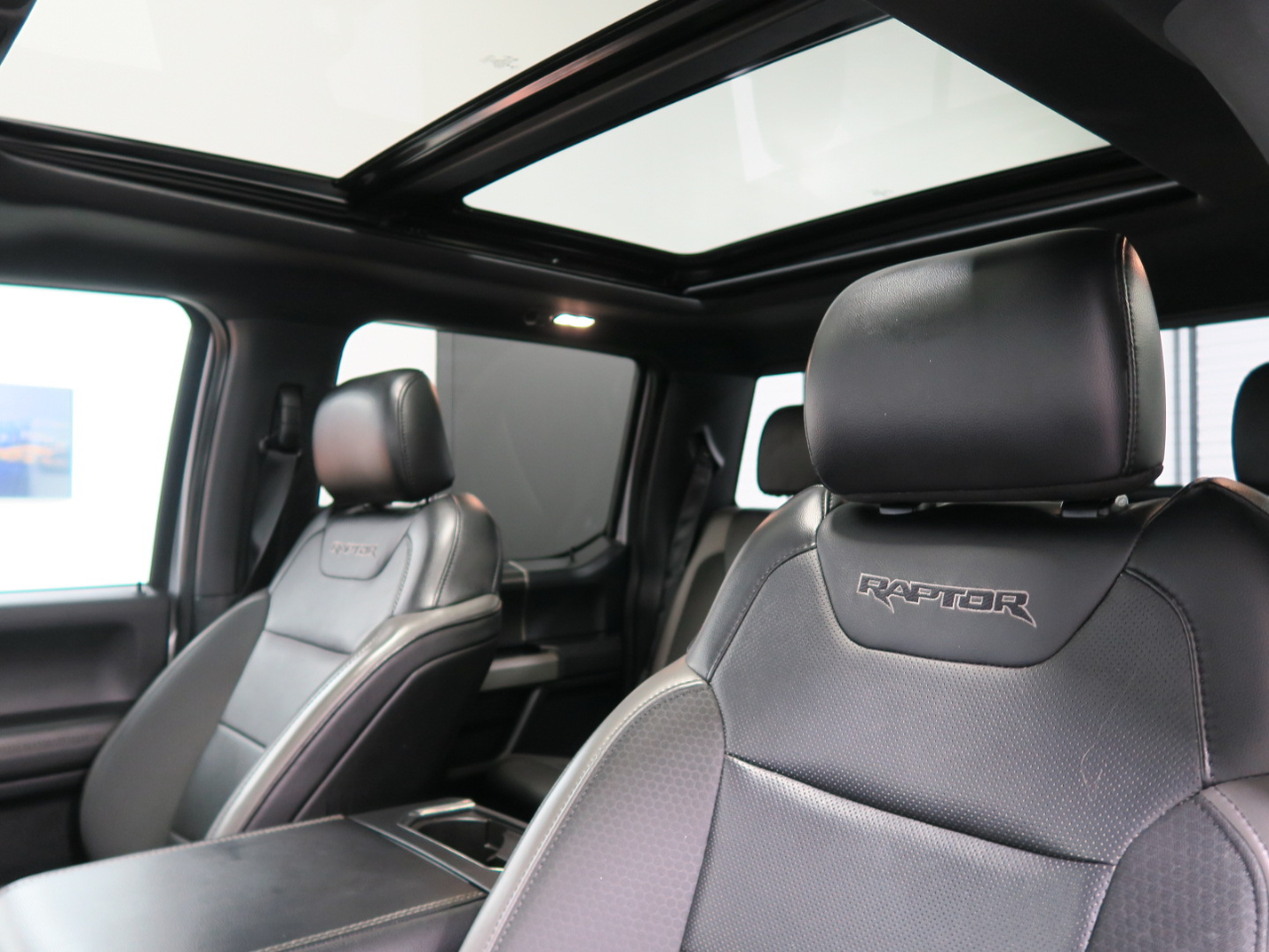 Ford F-150 Raptor 4WD SuperCrew 5.5' Box 2019