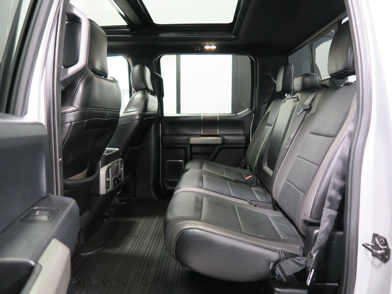 Ford F-150 Raptor 4WD SuperCrew 5.5' Box 2019