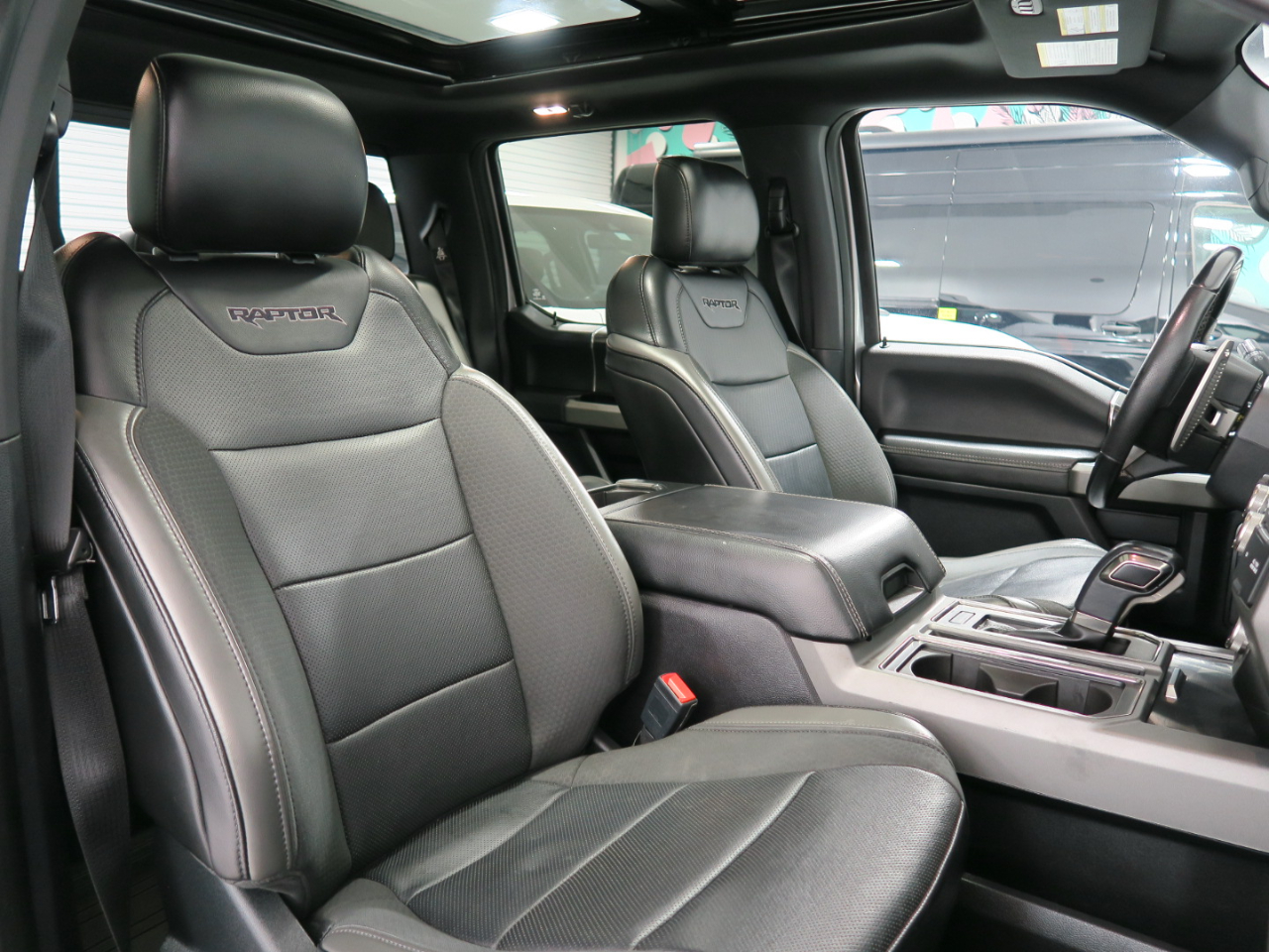 Ford F-150 Raptor 4WD SuperCrew 5.5' Box 2019