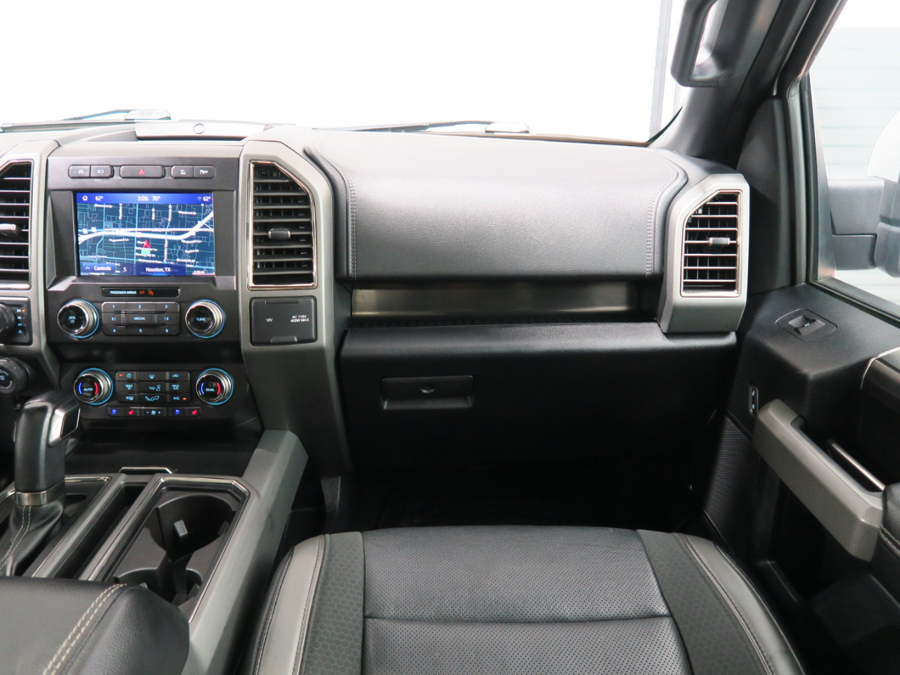 Ford F-150 Raptor 4WD SuperCrew 5.5' Box 2019