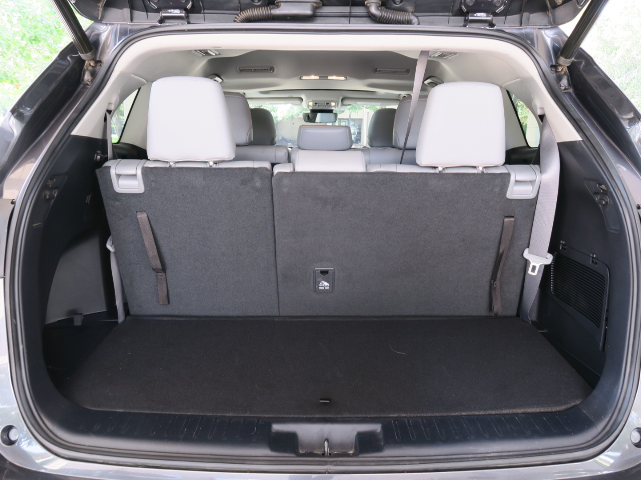 Toyota Highlander XLE FWD (Natl) 2021